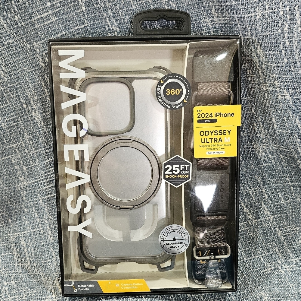 IPhone 16 Pro Case with 360° Stand